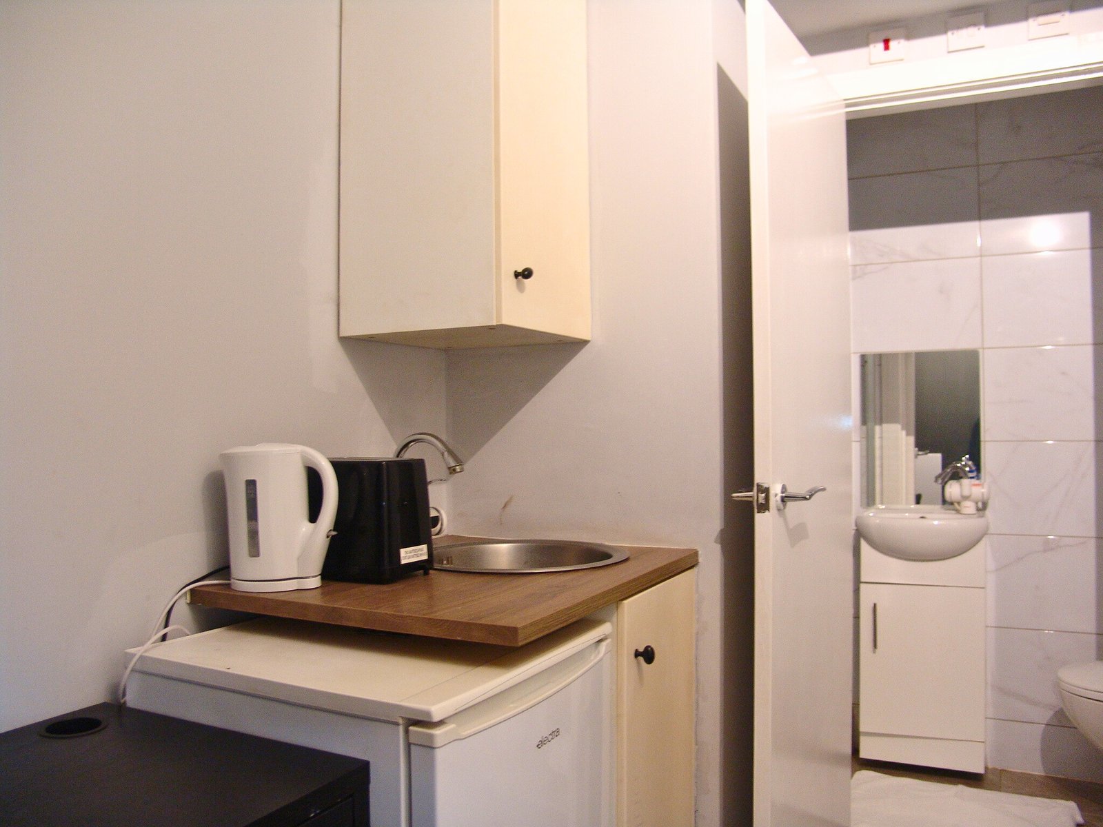 Flat 2c